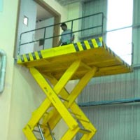 Hydraulic Goods Lift In Ahmedabad