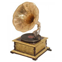 Antique Gramophone In Moradabad