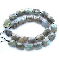 Labradorite Beads In Anand