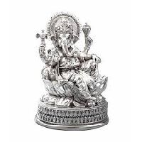 Silver Ganesh Statue In Kolkata