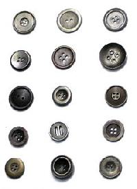 Metal Buttons In Mumbai